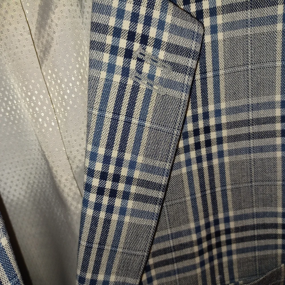 Blue Jacket - Picture 3 of 9